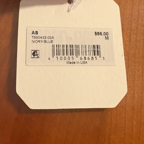 Altar’d State Blue and White Floral Smocked Top - Picture 3 of 3